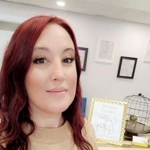 Meet your Posher, Tina